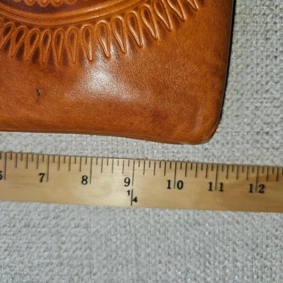 Patricia Nash Crossbody Camel Embossed Adjustable Strap Purse Medium Leather - Picture 10 of 13